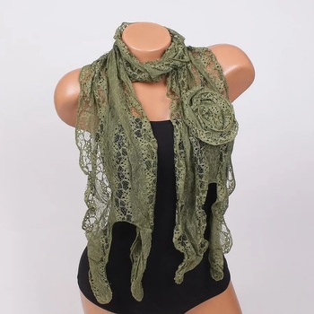 Image 1 of Дантелен шал в зелено с цвете