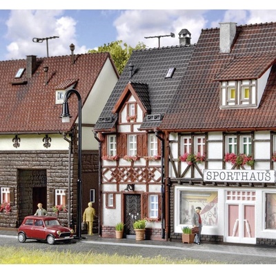 Vollmer H0 Hrázděný dům Bahnhofstraße 17 43673