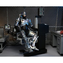 NECA RoboCop Battle Damaged RoboCop with Chair 18 cm