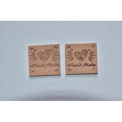 Koženkový štítek čtverec srdce Hand made 2,5x2,5cm béžovo-růžový