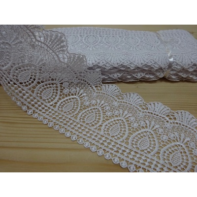 Krajka 100% Polyester š.8cm
