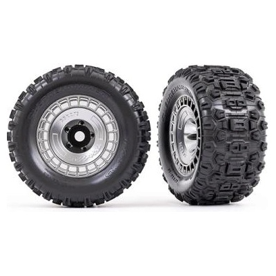 Traxxas колело 3.8", гума Sledgehammer, джанта полуматово хромирана с капак (2)