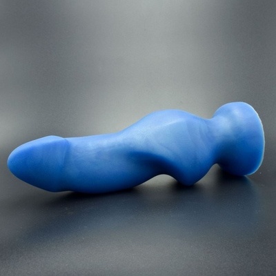 Topped Toys Hilt 125 Blue Steel prémiové silikonové dildo 30 x 10,2 cm