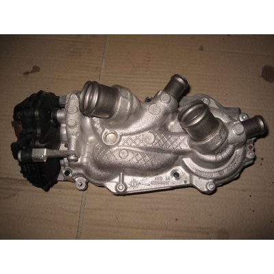 čerpadlo vodní VW Golf VII 5G0 1,4 TSI V03953539C 04E121042R