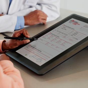 Image 1 of Wacom DTK-1660E 15.6 (DTK1660EK0B)