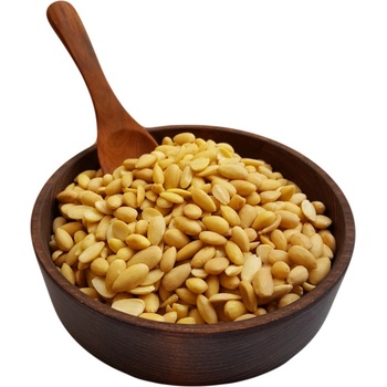 Valach Mandle blanžírované 200 g