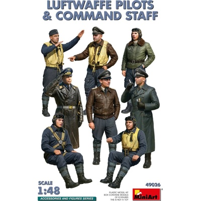 MiniArt Luftwaffe Pilots and Command Staff 1:48