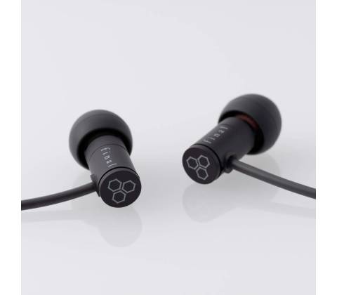 Final Audio VR500