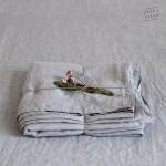 Linen Tales Светлосив ленен чаршаф 180x260 cm Light Grey - Linen Tales (LT-SFL-180x260-LG)
