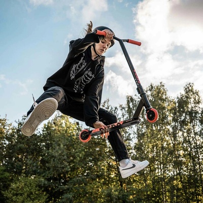 Movino Stunt Nitro 2024 červená