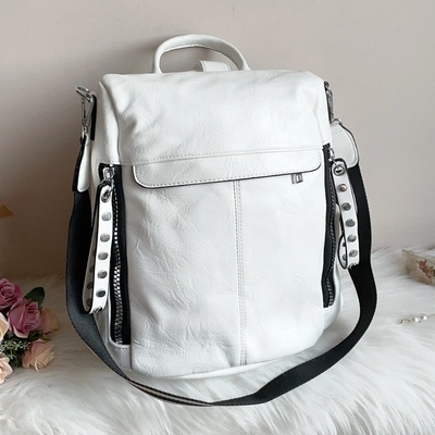 Бяла кожена чанта/раница Модел-3079