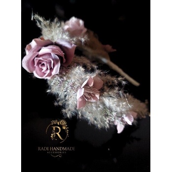 Radi handmade Диадема с лилави рози и цветя и суха декорация (881)