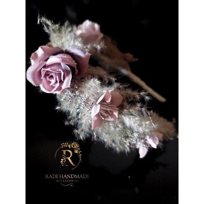 Radi handmade Диадема с лилави рози и цветя и суха декорация (881)
