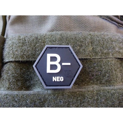 JACKETS TO GO Nášivka hexagon krev B NEG plast ČERNÁ SWAT
