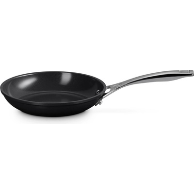 Le Creuset Тиган с незалепващо покритие ESSENTIAL 20 см, черен, алуминий, Le Creuset (LECR51314200010098)