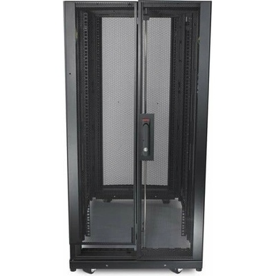 APC 24U AR3104