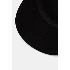 Karl Lagerfeld шапка с козирка дамска с вълна K/AUTOGRAPH (B3W33005)