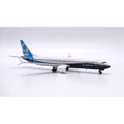 JC Wings B737 MAX 9 Boeing Aircraft Company House Colors 1:400