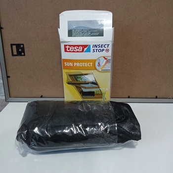 Tesa Síť proti hmyzu do střešního okna COMFORT, odráží sluneční paprsky, 1,3m x 1,5m