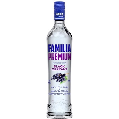 FAMILIA Premium Blackcurrant 38% 0,7 l (čistá fľaša)