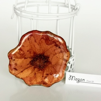 Meganflo Брошка роза