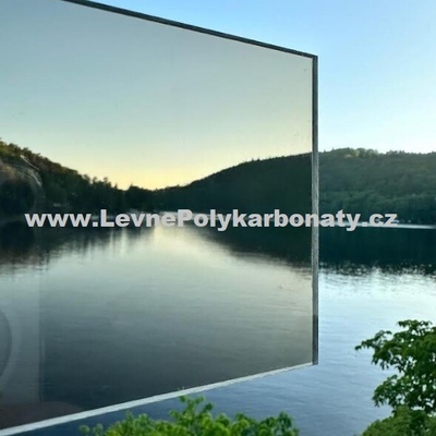 Palsun Mono Plný plochý polykarbonát 6 mm 2UV 2,1 m x 4,5 m bronz 1 ks