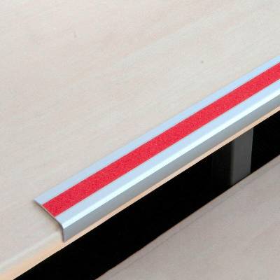 Protiskluzová schodová lišta, Aluminium m2, univerzální, červená, š 800 mm, síla materiálu 4 mm