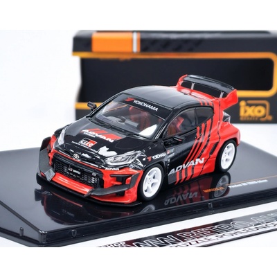 IXO Toyota GR Yaris Pandem Advan black/red 1:43