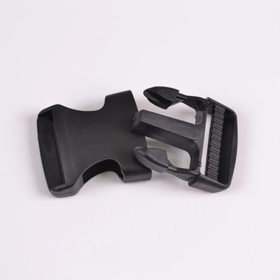 Takoy Plastová spona 32x55 mm čierna