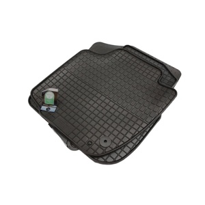  Гумени стелки за SEAT Toledo IV (2012-2018) / SKODA Rapid (2012-2019), марка Petex