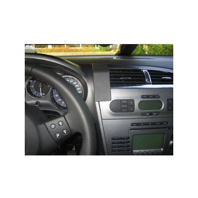Brodit ProClip montážní konzole pro Seat Leon 06-12, na střed vlevo 853714