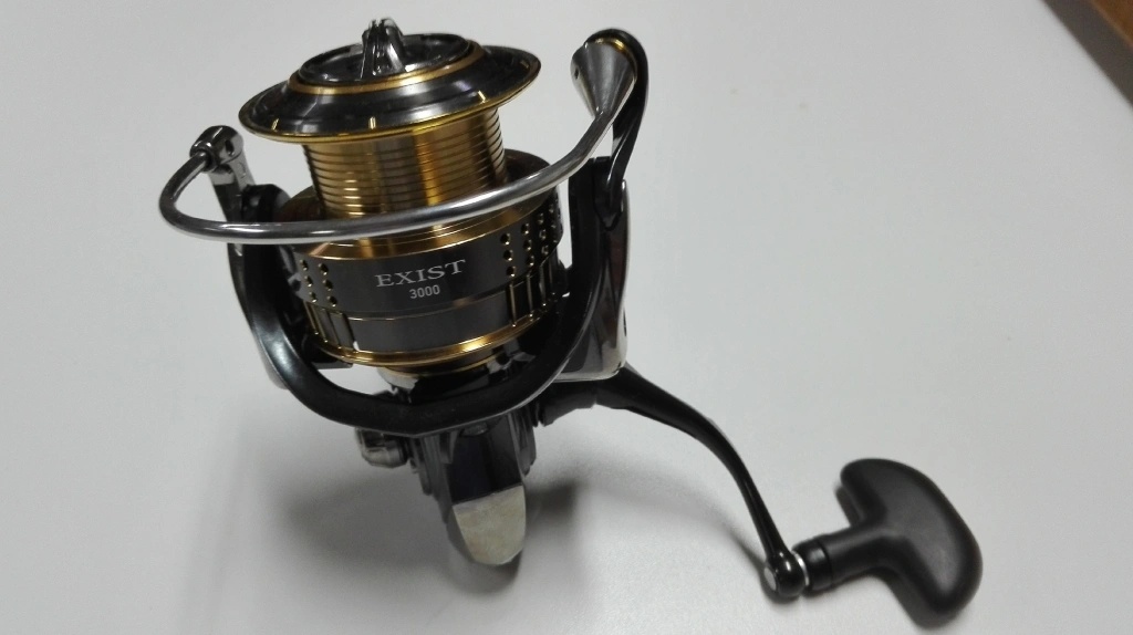 EXIST ダイワ　3000 Daiwa Exist LT 3000D Spin Reel