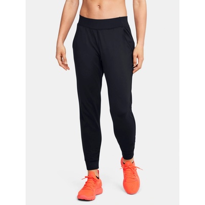 Under Armour Dámske teplaky Meridian Joggers Čierna