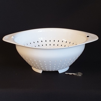 Cedník - průměr 24 cm