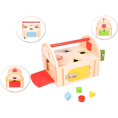 Classic World Дървена кутия - сортер с различни ключалки (8008)