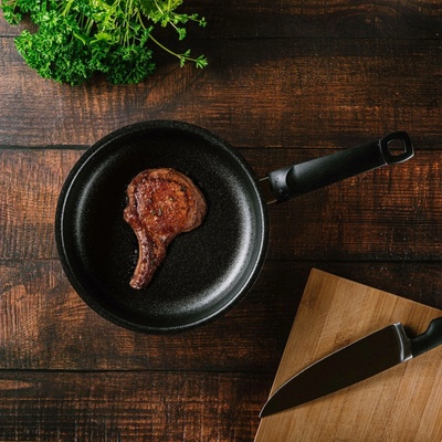 Fissler Adamant Premium nepřilnavá pánev 24 cm