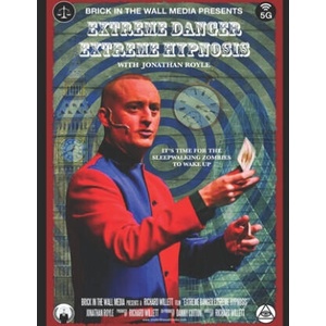 Extreme Danger Extreme Hypnosis: Conspiracy Theories, MKUltra Mind Control, Brainwashing & Social Engineering Exposed | Alex Smith, Jonathan Royle (ISBN: 9781691085897)