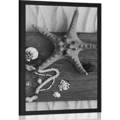 Plakát poklady moře na dřevě v černobílém provedení - 30x45 no frame