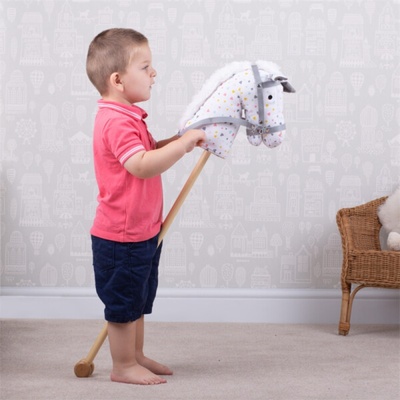 Kůň na tyči Bigjigs Toys vzorovaný dřevěný