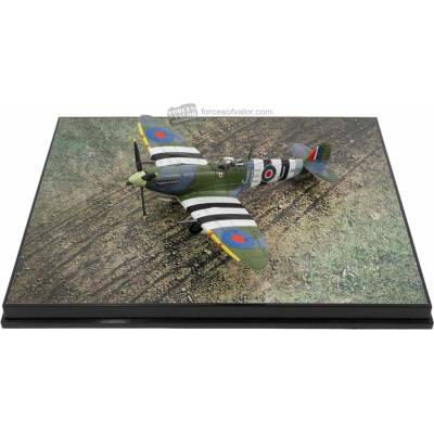 Forces of Valor Spitfire Mk. IX MK 392 WG CDR Johnnie Johnson No.144 Canadian Wing RAF Kenley Royal Air Force Normandy 1944 1:72