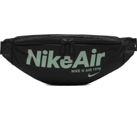 Nike HERITAGE 2.0