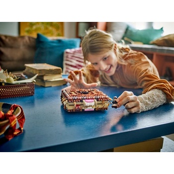 Image 1 of LEGO® Harry Potter™ - Chomping Monster Book of Monsters (76449)