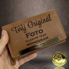 Hnědá kožená peněženka TILLBERG s RFID monogramem nebo fotkou