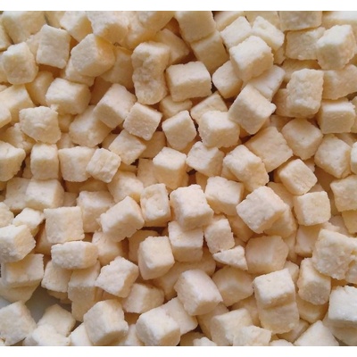 Manitoba Kokosové kostky 10 x 10 mm 0,5 kg
