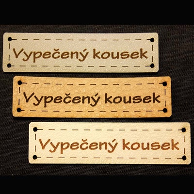 koženkový štítok vypečený kousek Materiál/farba: Biela koženka