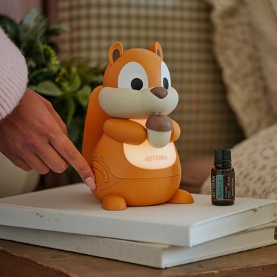 DoTerra Difuzér Squirrel + olej Balanc 15 ml