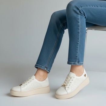 Спортни маратонки A18126-3 Beige