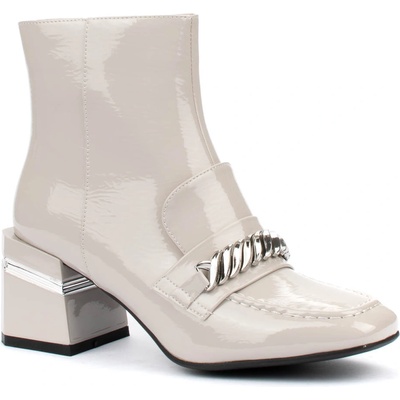 Сиви дамски боти от еко кожа с лачен ефект