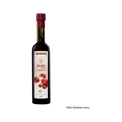 Wiberg Aceto Plus brusinka 2,2% kyselin 500 ml