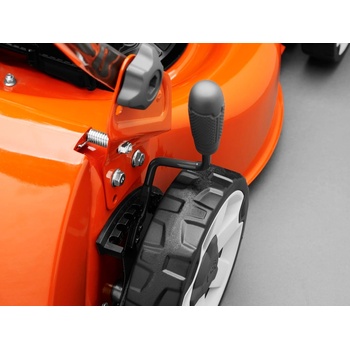 Husqvarna LC 151S